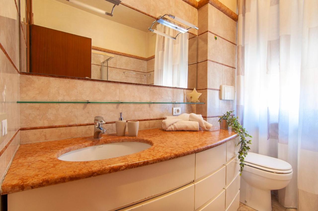 Residenza Dalia&Lea Lägenhet Verona Exteriör bild